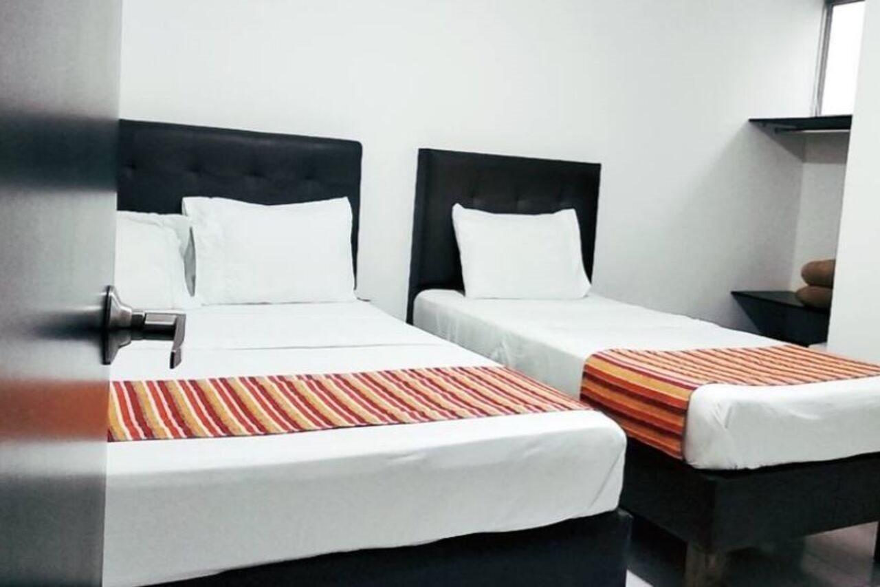 Hotel 9-25 Pereira Exteriér fotografie