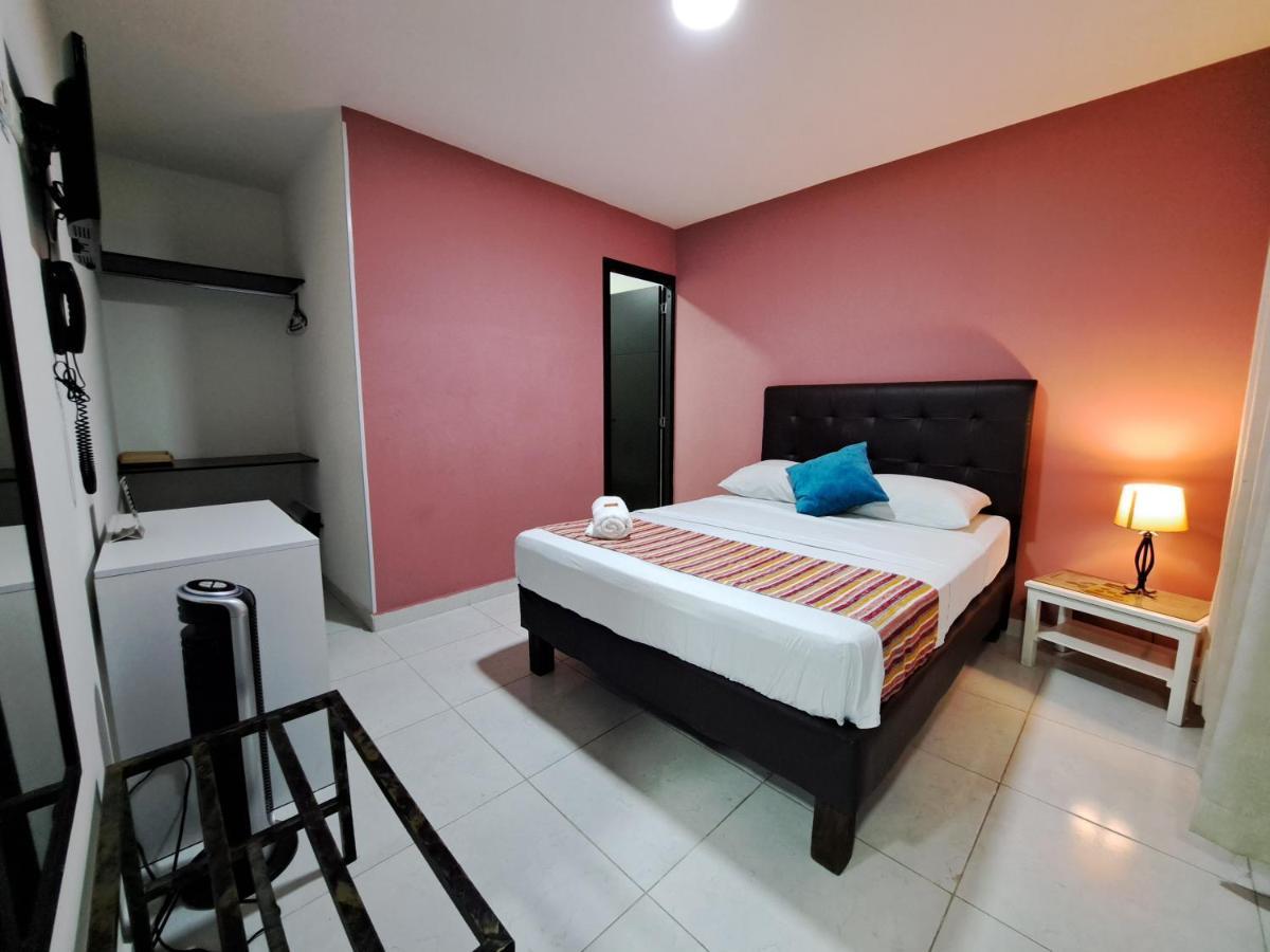 Hotel 9-25 Pereira Exteriér fotografie