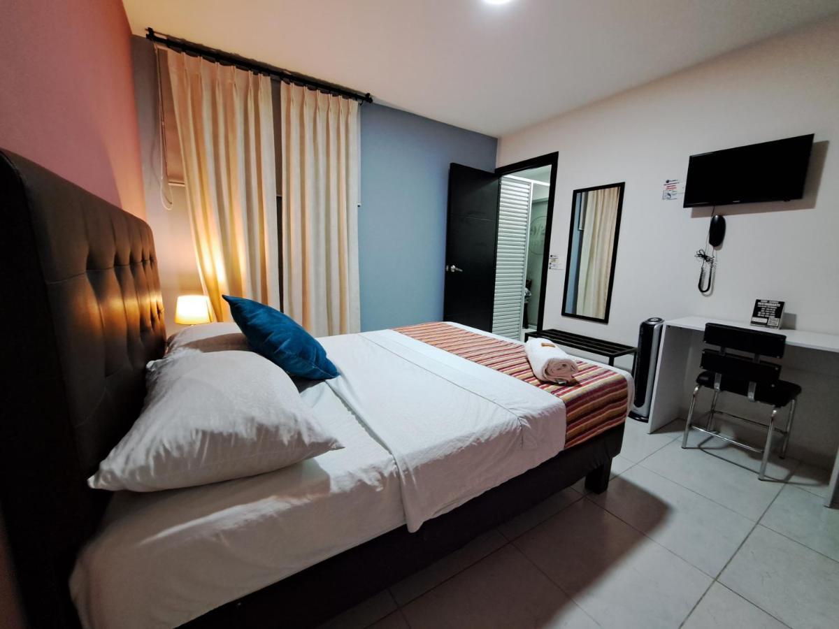 Hotel 9-25 Pereira Exteriér fotografie