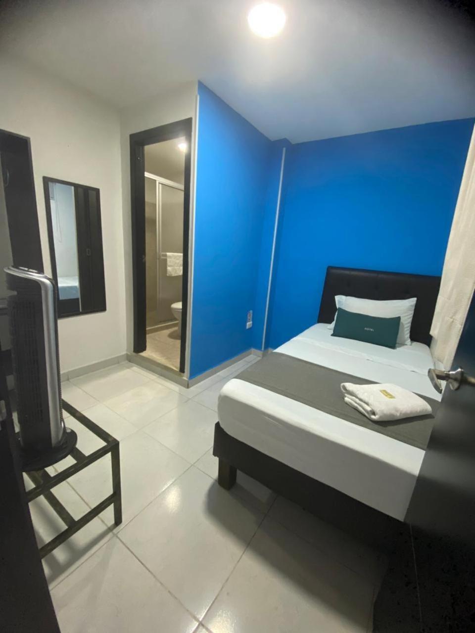 Hotel 9-25 Pereira Exteriér fotografie