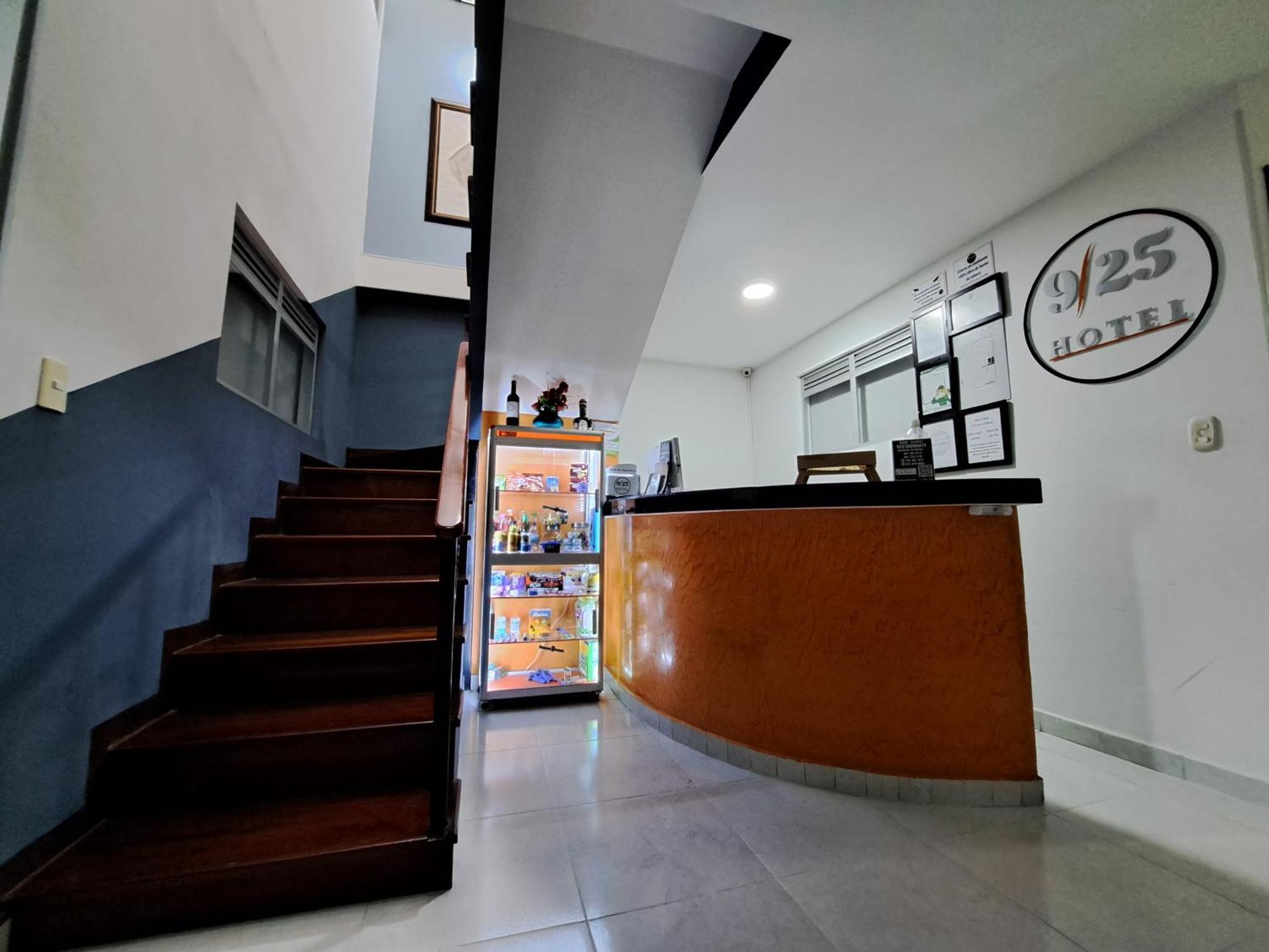 Hotel 9-25 Pereira Exteriér fotografie